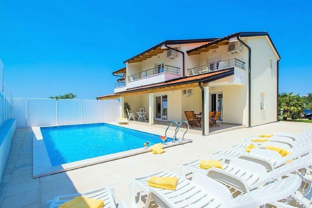 Villa Sanja Plovanija Экстерьер фото