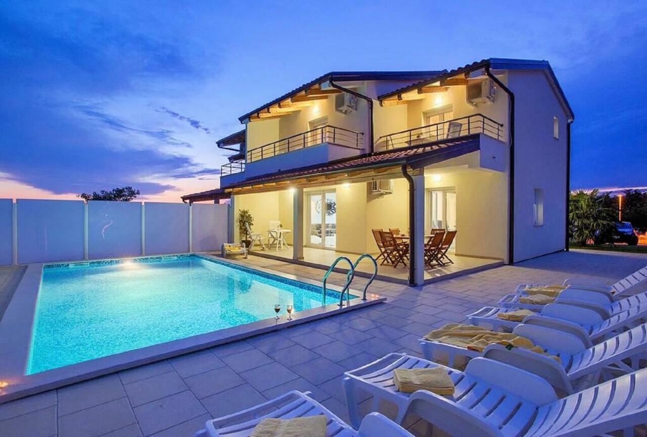 Villa Sanja Plovanija Экстерьер фото